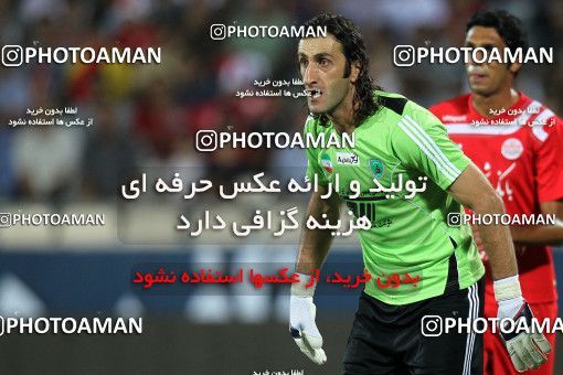 1065447, Tehran, [*parameter:4*], لیگ برتر فوتبال ایران، Persian Gulf Cup، Week 6، First Leg، Persepolis 3 v 2 Rah Ahan on 2010/08/19 at Azadi Stadium