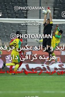 1065344, Tehran, [*parameter:4*], لیگ برتر فوتبال ایران، Persian Gulf Cup، Week 6، First Leg، Persepolis 3 v 2 Rah Ahan on 2010/08/19 at Azadi Stadium