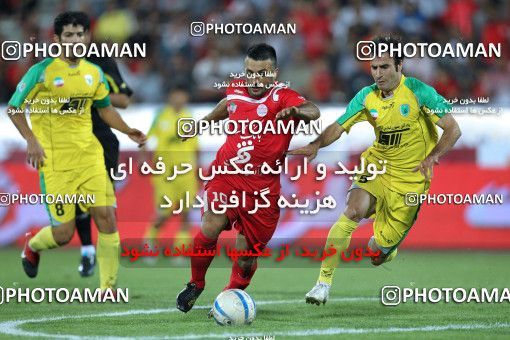 1065371, Tehran, [*parameter:4*], لیگ برتر فوتبال ایران، Persian Gulf Cup، Week 6، First Leg، Persepolis 3 v 2 Rah Ahan on 2010/08/19 at Azadi Stadium