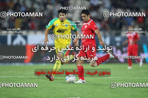 1065195, Tehran, [*parameter:4*], لیگ برتر فوتبال ایران، Persian Gulf Cup، Week 6، First Leg، Persepolis 3 v 2 Rah Ahan on 2010/08/19 at Azadi Stadium