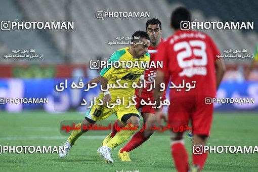1065318, Tehran, [*parameter:4*], لیگ برتر فوتبال ایران، Persian Gulf Cup، Week 6، First Leg، Persepolis 3 v 2 Rah Ahan on 2010/08/19 at Azadi Stadium