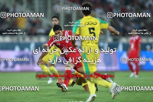 1065124, Tehran, [*parameter:4*], لیگ برتر فوتبال ایران، Persian Gulf Cup، Week 6، First Leg، Persepolis 3 v 2 Rah Ahan on 2010/08/19 at Azadi Stadium