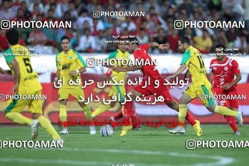 1065149, Tehran, [*parameter:4*], لیگ برتر فوتبال ایران، Persian Gulf Cup، Week 6، First Leg، Persepolis 3 v 2 Rah Ahan on 2010/08/19 at Azadi Stadium