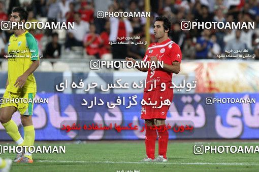 1065515, Tehran, [*parameter:4*], لیگ برتر فوتبال ایران، Persian Gulf Cup، Week 6، First Leg، Persepolis 3 v 2 Rah Ahan on 2010/08/19 at Azadi Stadium