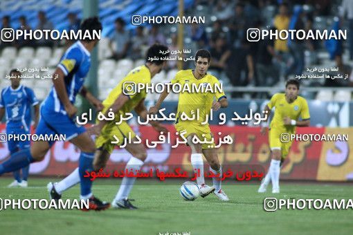 1065567, Tehran, [*parameter:4*], لیگ برتر فوتبال ایران، Persian Gulf Cup، Week 6، First Leg، Naft Tehran 0 v 0 Esteghlal on 2010/08/22 at Shahid Dastgerdi Stadium