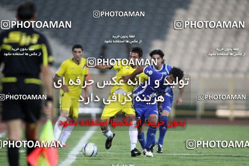1065735, Tehran, [*parameter:4*], لیگ برتر فوتبال ایران، Persian Gulf Cup، Week 6، First Leg، Naft Tehran 0 v 0 Esteghlal on 2010/08/22 at Shahid Dastgerdi Stadium