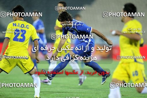 1065975, Tehran, [*parameter:4*], لیگ برتر فوتبال ایران، Persian Gulf Cup، Week 6، First Leg، Naft Tehran 0 v 0 Esteghlal on 2010/08/22 at Shahid Dastgerdi Stadium
