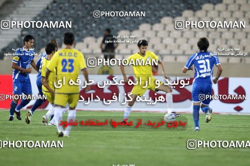 1065782, Tehran, [*parameter:4*], لیگ برتر فوتبال ایران، Persian Gulf Cup، Week 6، First Leg، Naft Tehran 0 v 0 Esteghlal on 2010/08/22 at Shahid Dastgerdi Stadium