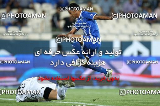 1065849, Tehran, [*parameter:4*], لیگ برتر فوتبال ایران، Persian Gulf Cup، Week 6، First Leg، Naft Tehran 0 v 0 Esteghlal on 2010/08/22 at Shahid Dastgerdi Stadium
