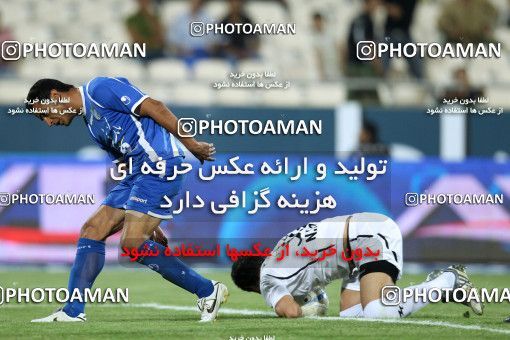 1066123, Tehran, [*parameter:4*], لیگ برتر فوتبال ایران، Persian Gulf Cup، Week 6، First Leg، Naft Tehran 0 v 0 Esteghlal on 2010/08/22 at Shahid Dastgerdi Stadium