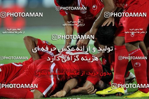1111340, Tehran, [*parameter:4*], لیگ برتر فوتبال ایران، Persian Gulf Cup، Week 6، First Leg، Persepolis 2 v 1 Shahin Boushehr on 2010/08/23 at Azadi Stadium