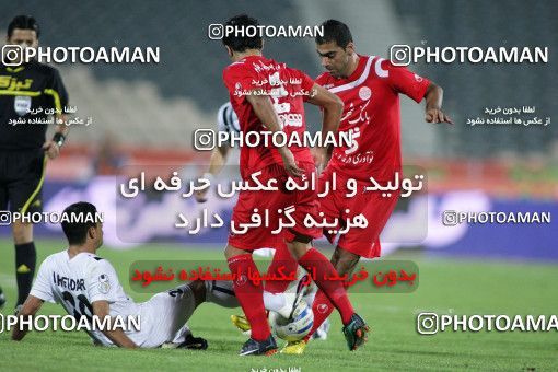 1066744, Tehran, [*parameter:4*], لیگ برتر فوتبال ایران، Persian Gulf Cup، Week 6، First Leg، Persepolis 2 v 1 Shahin Boushehr on 2010/08/23 at Azadi Stadium
