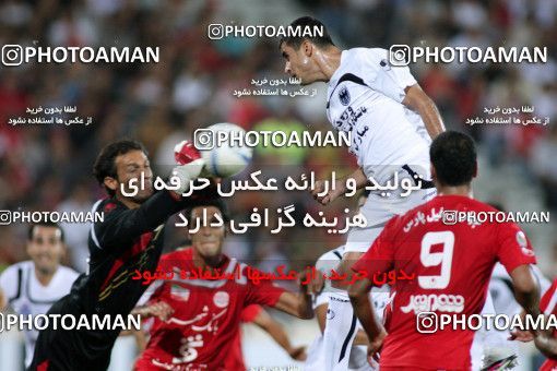 1066717, Tehran, [*parameter:4*], لیگ برتر فوتبال ایران، Persian Gulf Cup، Week 6، First Leg، Persepolis 2 v 1 Shahin Boushehr on 2010/08/23 at Azadi Stadium