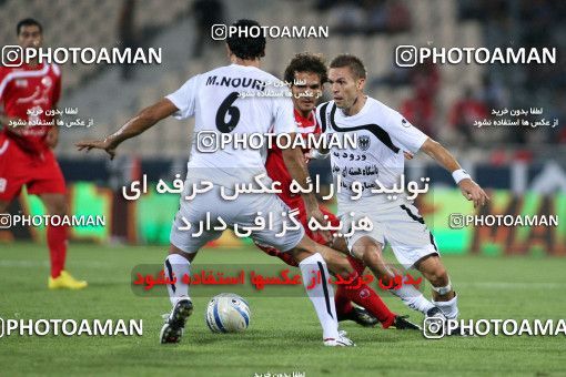 1066815, Tehran, [*parameter:4*], لیگ برتر فوتبال ایران، Persian Gulf Cup، Week 6، First Leg، Persepolis 2 v 1 Shahin Boushehr on 2010/08/23 at Azadi Stadium