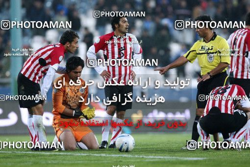 1067192, Tehran, [*parameter:4*], لیگ برتر فوتبال ایران، Persian Gulf Cup، Week 18، Second Leg، Esteghlal 0 v 0 Shahrdari Tabriz on 2010/12/11 at Azadi Stadium