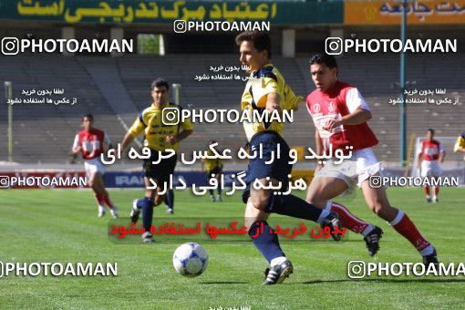 1067930, Tehran, [*parameter:4*], لیگ برتر فوتبال ایران، Persian Gulf Cup، Week 26، Second Leg، Persepolis 1 v 0 Fajr-e Sepasi Shiraz on 2002/05/28 at Azadi Stadium