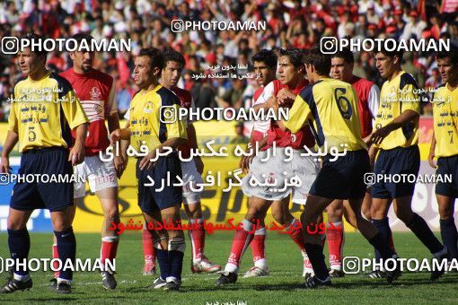 1068179, Tehran, [*parameter:4*], لیگ برتر فوتبال ایران، Persian Gulf Cup، Week 26، Second Leg، Persepolis 1 v 0 Fajr-e Sepasi Shiraz on 2002/05/28 at Azadi Stadium