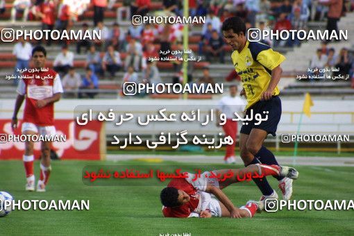 1068135, Tehran, [*parameter:4*], لیگ برتر فوتبال ایران، Persian Gulf Cup، Week 26، Second Leg، Persepolis 1 v 0 Fajr-e Sepasi Shiraz on 2002/05/28 at Azadi Stadium