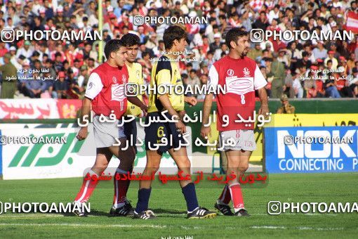 1068073, Tehran, [*parameter:4*], لیگ برتر فوتبال ایران، Persian Gulf Cup، Week 26، Second Leg، Persepolis 1 v 0 Fajr-e Sepasi Shiraz on 2002/05/28 at Azadi Stadium