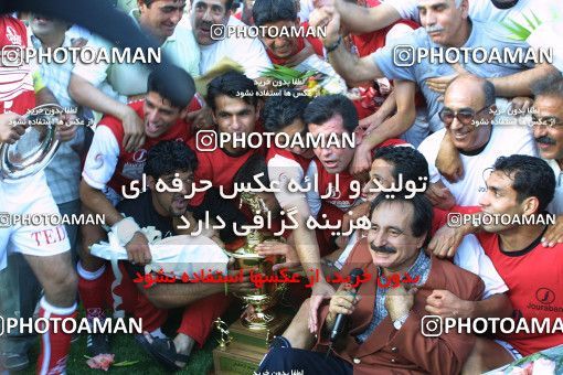 1068077, Tehran, [*parameter:4*], لیگ برتر فوتبال ایران، Persian Gulf Cup، Week 26، Second Leg، Persepolis 1 v 0 Fajr-e Sepasi Shiraz on 2002/05/28 at Azadi Stadium