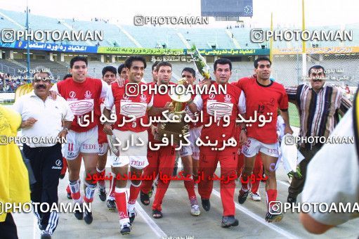 1068116, Tehran, [*parameter:4*], لیگ برتر فوتبال ایران، Persian Gulf Cup، Week 26، Second Leg، Persepolis 1 v 0 Fajr-e Sepasi Shiraz on 2002/05/28 at Azadi Stadium