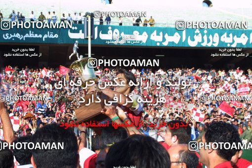 1068051, Tehran, [*parameter:4*], لیگ برتر فوتبال ایران، Persian Gulf Cup، Week 26، Second Leg، Persepolis 1 v 0 Fajr-e Sepasi Shiraz on 2002/05/28 at Azadi Stadium