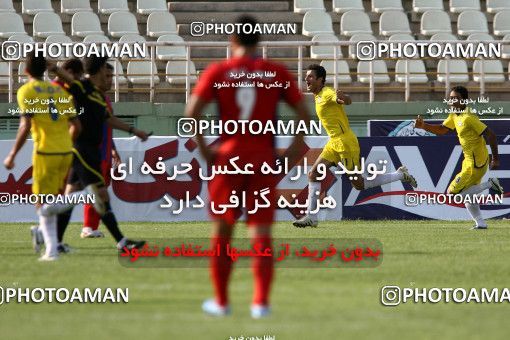 1067392, Tehran, [*parameter:4*], لیگ برتر فوتبال ایران، Persian Gulf Cup، Week 3، First Leg، Steel Azin 1 v 1 Naft Tehran on 2010/08/06 at Shahid Dastgerdi Stadium
