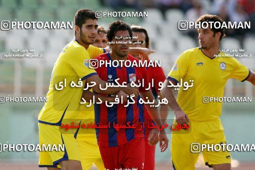 1067448, Tehran, [*parameter:4*], لیگ برتر فوتبال ایران، Persian Gulf Cup، Week 3، First Leg، Steel Azin 1 v 1 Naft Tehran on 2010/08/06 at Shahid Dastgerdi Stadium