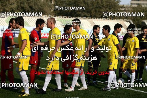 1067494, Tehran, [*parameter:4*], لیگ برتر فوتبال ایران، Persian Gulf Cup، Week 3، First Leg، Steel Azin 1 v 1 Naft Tehran on 2010/08/06 at Shahid Dastgerdi Stadium