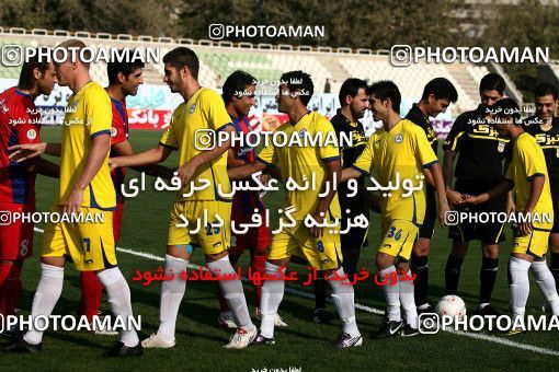 1067721, Tehran, [*parameter:4*], لیگ برتر فوتبال ایران، Persian Gulf Cup، Week 3، First Leg، Steel Azin 1 v 1 Naft Tehran on 2010/08/06 at Shahid Dastgerdi Stadium