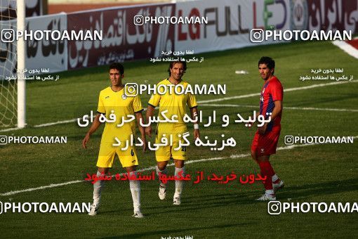 1067718, Tehran, [*parameter:4*], لیگ برتر فوتبال ایران، Persian Gulf Cup، Week 3، First Leg، Steel Azin 1 v 1 Naft Tehran on 2010/08/06 at Shahid Dastgerdi Stadium