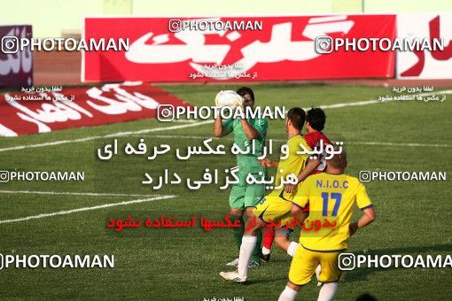 1067552, Tehran, [*parameter:4*], لیگ برتر فوتبال ایران، Persian Gulf Cup، Week 3، First Leg، Steel Azin 1 v 1 Naft Tehran on 2010/08/06 at Shahid Dastgerdi Stadium