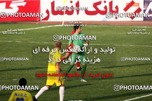 1067679, Tehran, [*parameter:4*], لیگ برتر فوتبال ایران، Persian Gulf Cup، Week 3، First Leg، Steel Azin 1 v 1 Naft Tehran on 2010/08/06 at Shahid Dastgerdi Stadium