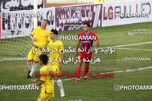 1067524, Tehran, [*parameter:4*], لیگ برتر فوتبال ایران، Persian Gulf Cup، Week 3، First Leg، Steel Azin 1 v 1 Naft Tehran on 2010/08/06 at Shahid Dastgerdi Stadium