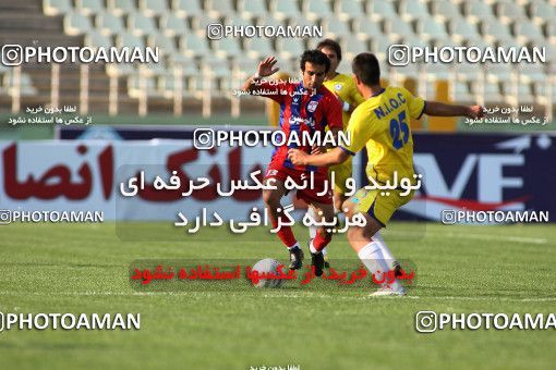 1067834, Tehran, [*parameter:4*], لیگ برتر فوتبال ایران، Persian Gulf Cup، Week 3، First Leg، Steel Azin 1 v 1 Naft Tehran on 2010/08/06 at Shahid Dastgerdi Stadium