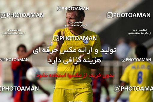 1067868, Tehran, [*parameter:4*], لیگ برتر فوتبال ایران، Persian Gulf Cup، Week 3، First Leg، Steel Azin 1 v 1 Naft Tehran on 2010/08/06 at Shahid Dastgerdi Stadium