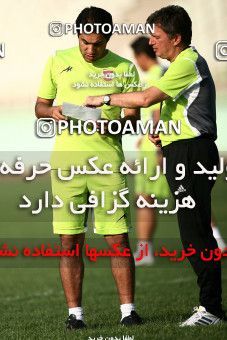 1069853, Tehran, , Steel Azin Football Team Training Session on 2010/08/11 at Shahid Dastgerdi Stadium