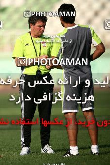 1069862, Tehran, , Steel Azin Football Team Training Session on 2010/08/11 at Shahid Dastgerdi Stadium