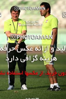 1069892, Tehran, , Steel Azin Football Team Training Session on 2010/08/11 at Shahid Dastgerdi Stadium