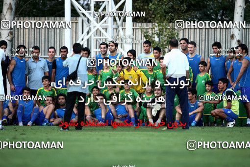 1070019, Tehran, , Esteghlal Football Team Training Session on 2010/08/12 at زمین شماره 2 ورزشگاه آزادی