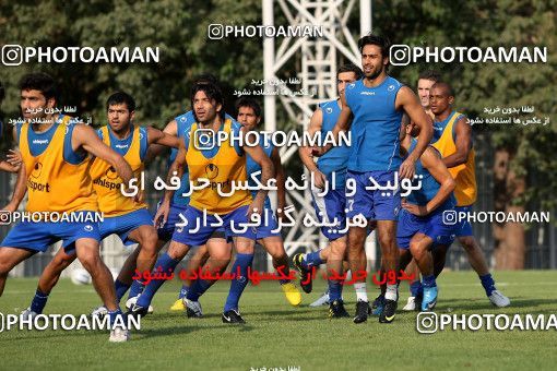 1070107, Tehran, , Esteghlal Football Team Training Session on 2010/08/13 at زمین شماره 3 ورزشگاه آزادی