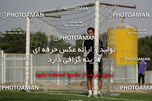 1070045, Tehran, , Esteghlal Football Team Training Session on 2010/08/13 at زمین شماره 3 ورزشگاه آزادی