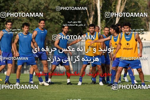 1070105, Tehran, , Esteghlal Football Team Training Session on 2010/08/13 at زمین شماره 3 ورزشگاه آزادی
