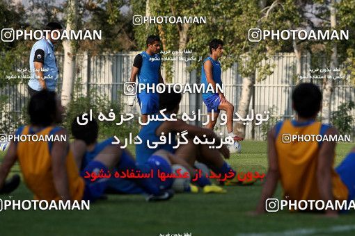 1070094, Tehran, , Esteghlal Football Team Training Session on 2010/08/13 at زمین شماره 3 ورزشگاه آزادی