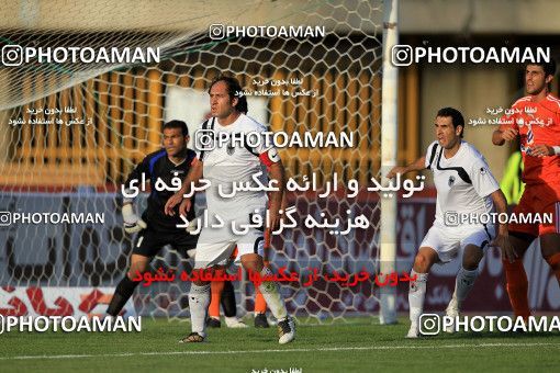 1070788, لیگ برتر فوتبال ایران، Persian Gulf Cup، Week 8، First Leg، 2010/09/10، Karaj، Enghelab Stadium، Saipa 2 - ۱ Shahin Boushehr