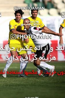 1071284, Tehran, [*parameter:4*], لیگ برتر فوتبال ایران، Persian Gulf Cup، Week 9، First Leg، Naft Tehran 0 v 0 Sepahan on 2010/09/17 at Shahid Dastgerdi Stadium