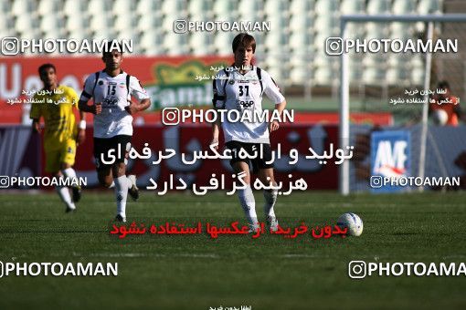 1071204, Tehran, [*parameter:4*], لیگ برتر فوتبال ایران، Persian Gulf Cup، Week 9، First Leg، Naft Tehran 0 v 0 Sepahan on 2010/09/17 at Shahid Dastgerdi Stadium
