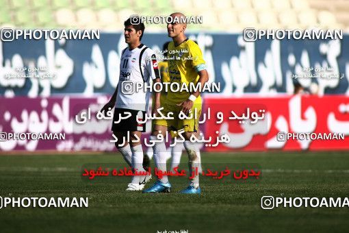 1071219, Tehran, [*parameter:4*], لیگ برتر فوتبال ایران، Persian Gulf Cup، Week 9، First Leg، Naft Tehran 0 v 0 Sepahan on 2010/09/17 at Shahid Dastgerdi Stadium