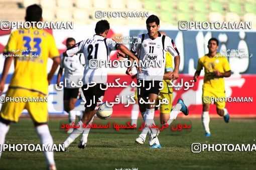 1071200, Tehran, [*parameter:4*], لیگ برتر فوتبال ایران، Persian Gulf Cup، Week 9، First Leg، Naft Tehran 0 v 0 Sepahan on 2010/09/17 at Shahid Dastgerdi Stadium