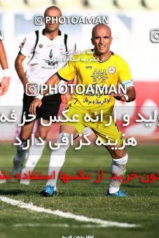 1071207, Tehran, [*parameter:4*], لیگ برتر فوتبال ایران، Persian Gulf Cup، Week 9، First Leg، Naft Tehran 0 v 0 Sepahan on 2010/09/17 at Shahid Dastgerdi Stadium